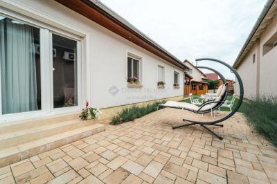 Eladó családi ház Kecskemét