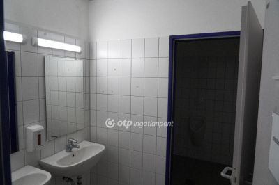 Eladó ipari terület Budaörs