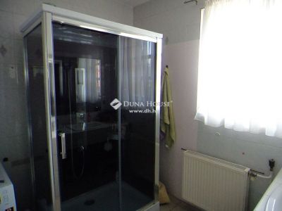 Eladó családi ház Budapest