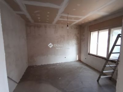 Eladó családi ház Gyömrő