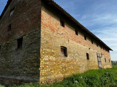 Eladó nyaraló Mezőkovácsháza