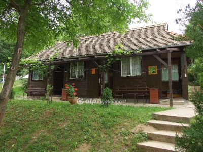 Eladó családi ház Pécsvárad