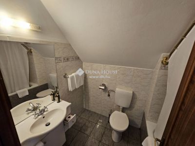 Eladó családi ház Szentendre