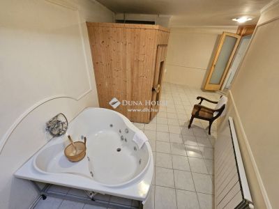 Eladó családi ház Szentendre