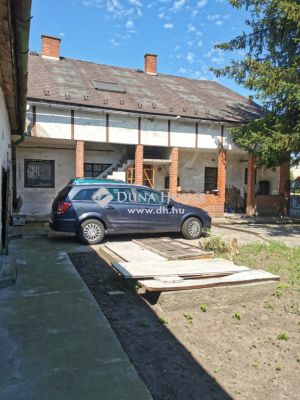 Eladó családi ház Miskolc