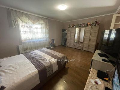 Eladó családi ház Nagykáta