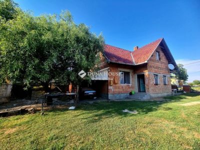 Eladó családi ház Szentlőrinc
