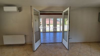 Eladó családi ház Kecskemét