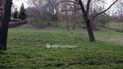 Eladó lakóövezeti telek Siófok