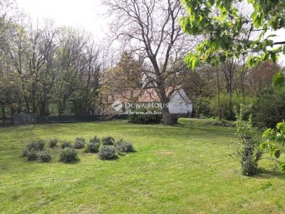 Eladó lakóövezeti telek Szentendre