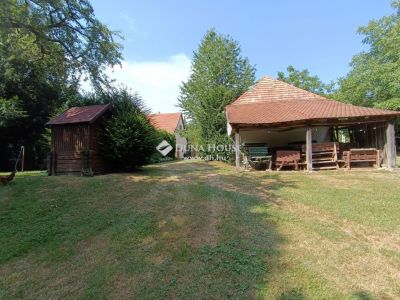 Eladó családi ház Bakonybél