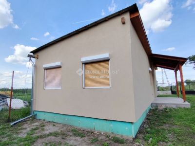 Eladó családi ház Tóalmás
