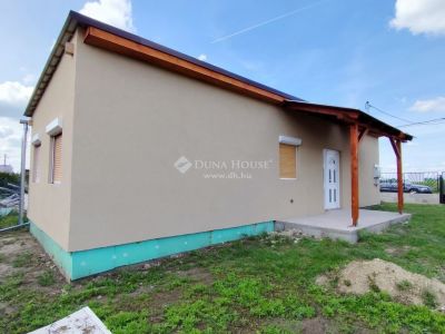 Eladó családi ház Tóalmás