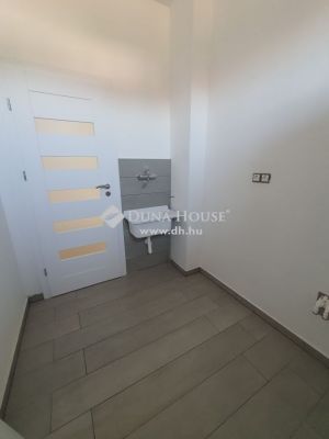Eladó családi ház Békéscsaba