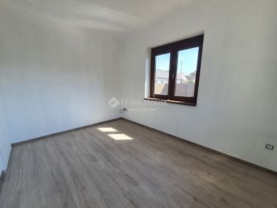 Eladó családi ház Békéscsaba