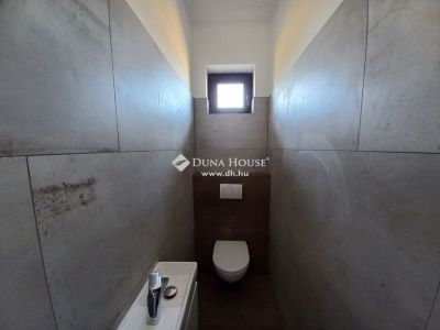 Eladó családi ház Békéscsaba