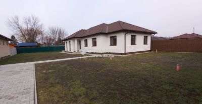 Eladó családi ház Békéscsaba