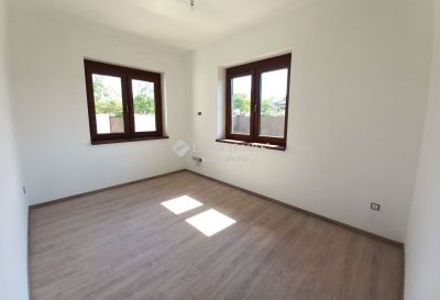 Eladó családi ház Békéscsaba