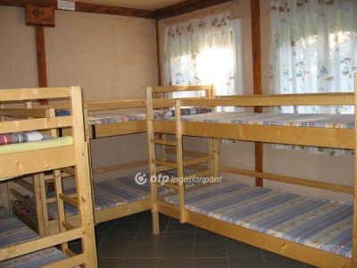 Eladó családi ház Pécsvárad
