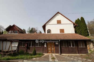 Eladó családi ház Pécsvárad