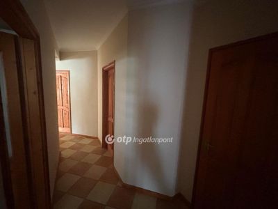Eladó családi ház Nyíregyháza