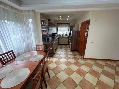 Eladó családi ház Nyíregyháza