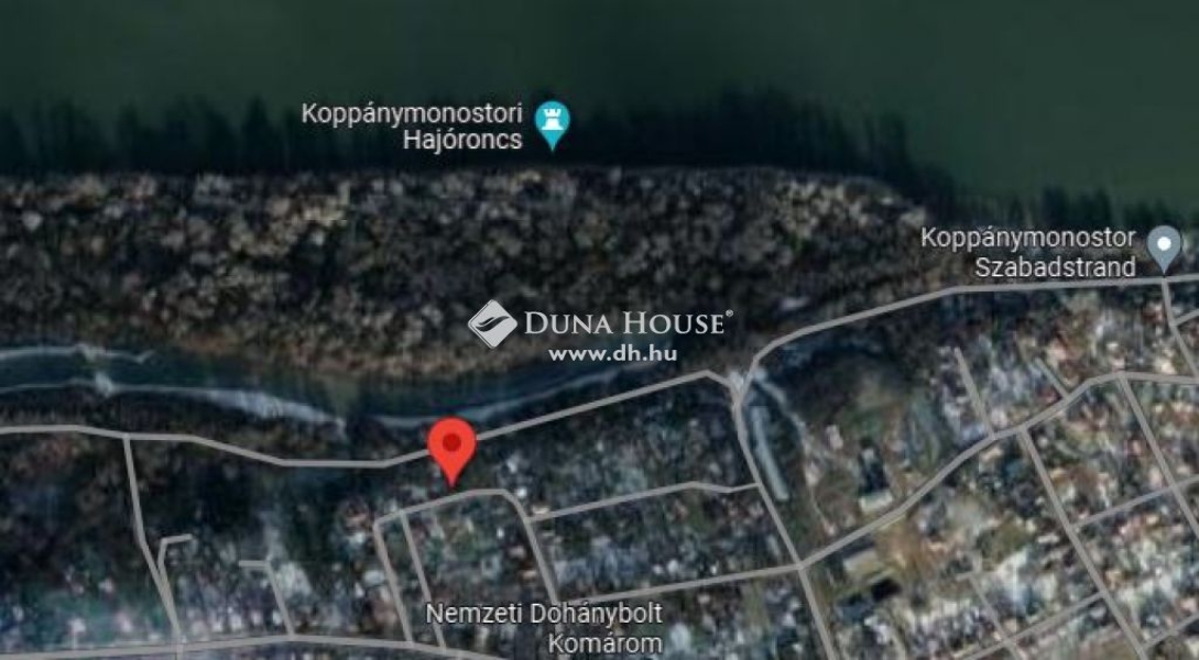 Eladó lakóövezeti telek Komárom