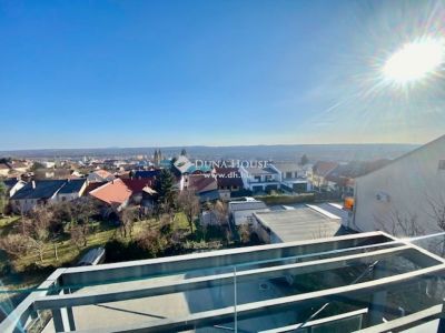 Eladó lakás Pécs