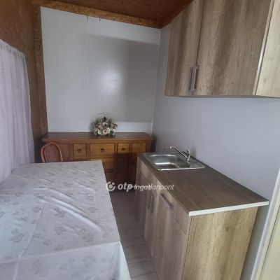 Eladó sorház Mikepércs