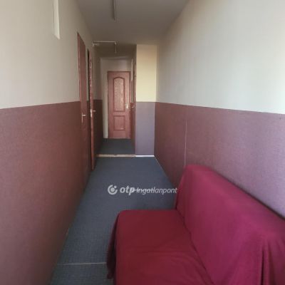 Eladó sorház Mikepércs