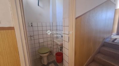 Eladó családi ház Vecsés