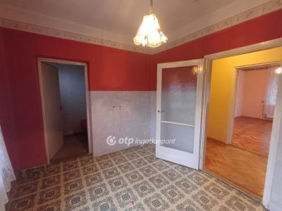 Eladó családi ház Szajla