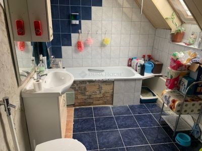 Eladó családi ház Tatabánya