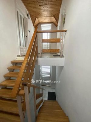 Eladó nyaraló Balatonfenyves