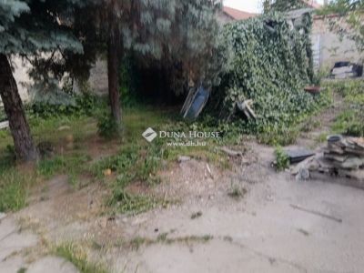 Eladó családi ház Cegléd
