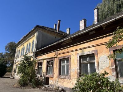 Eladó ipari terület Baja