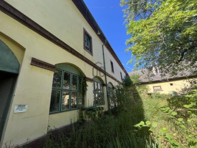 Eladó ipari terület Baja