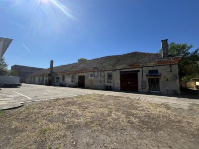 Eladó ipari terület Baja