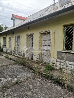 Eladó műhely Nyírtelek