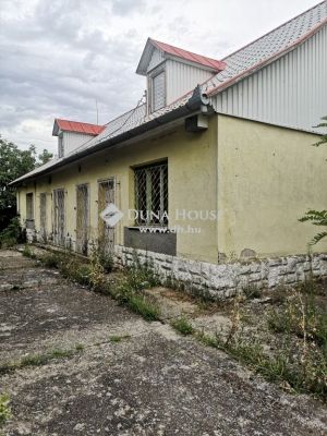 Eladó műhely Nyírtelek