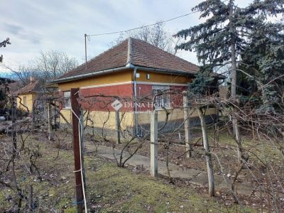 Eladó családi ház Tápiószentmárton