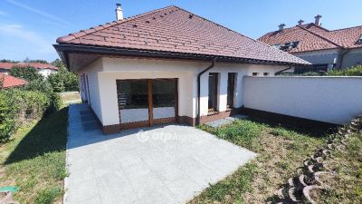 Eladó ikerház Veszprém
