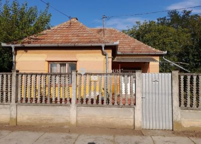 Eladó családi ház Újkígyós