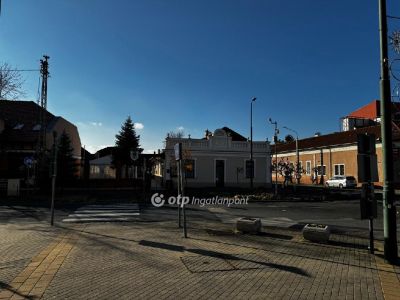 Eladó étterem, vendéglő Cegléd