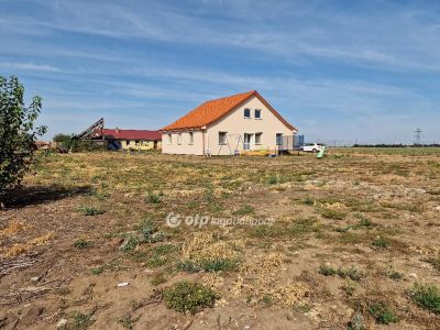 Eladó általános mezőgazdasági ingatlan Debrecen