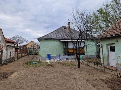 Eladó családi ház Debrecen