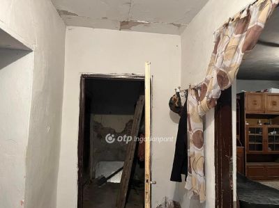 Eladó családi ház Siklós