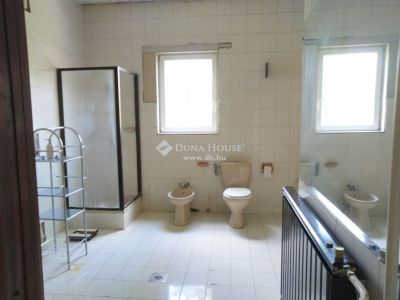 Eladó családi ház Dunaharaszti