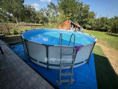 Eladó családi ház Poroszló
