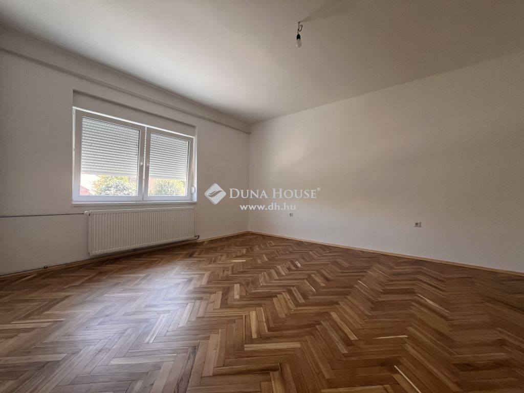 Kiadó családi ház Palotabozsok